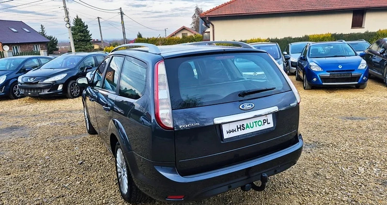Ford Focus cena 16500 przebieg: 236000, rok produkcji 2009 z Pabianice małe 781